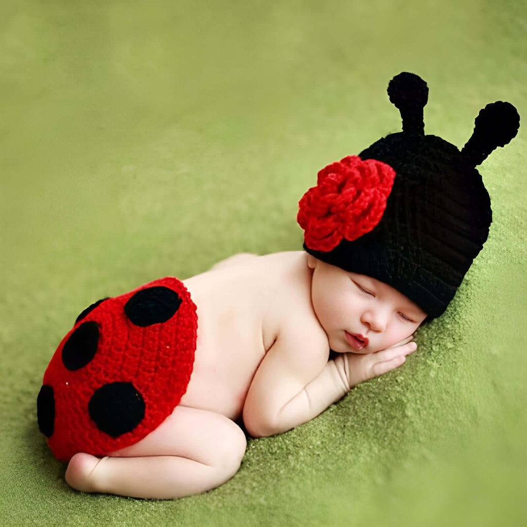 Discover 42 styles of newborn photo props at Drestiny. Benefit from free shipping and tax payment. As seen on FOX/NBC/CBS. Save up to 50%.