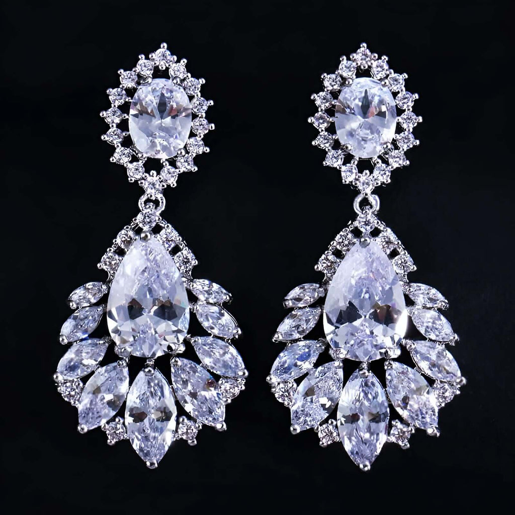 Elegant Chandelier AAA+ Diamond White Drop Earrings