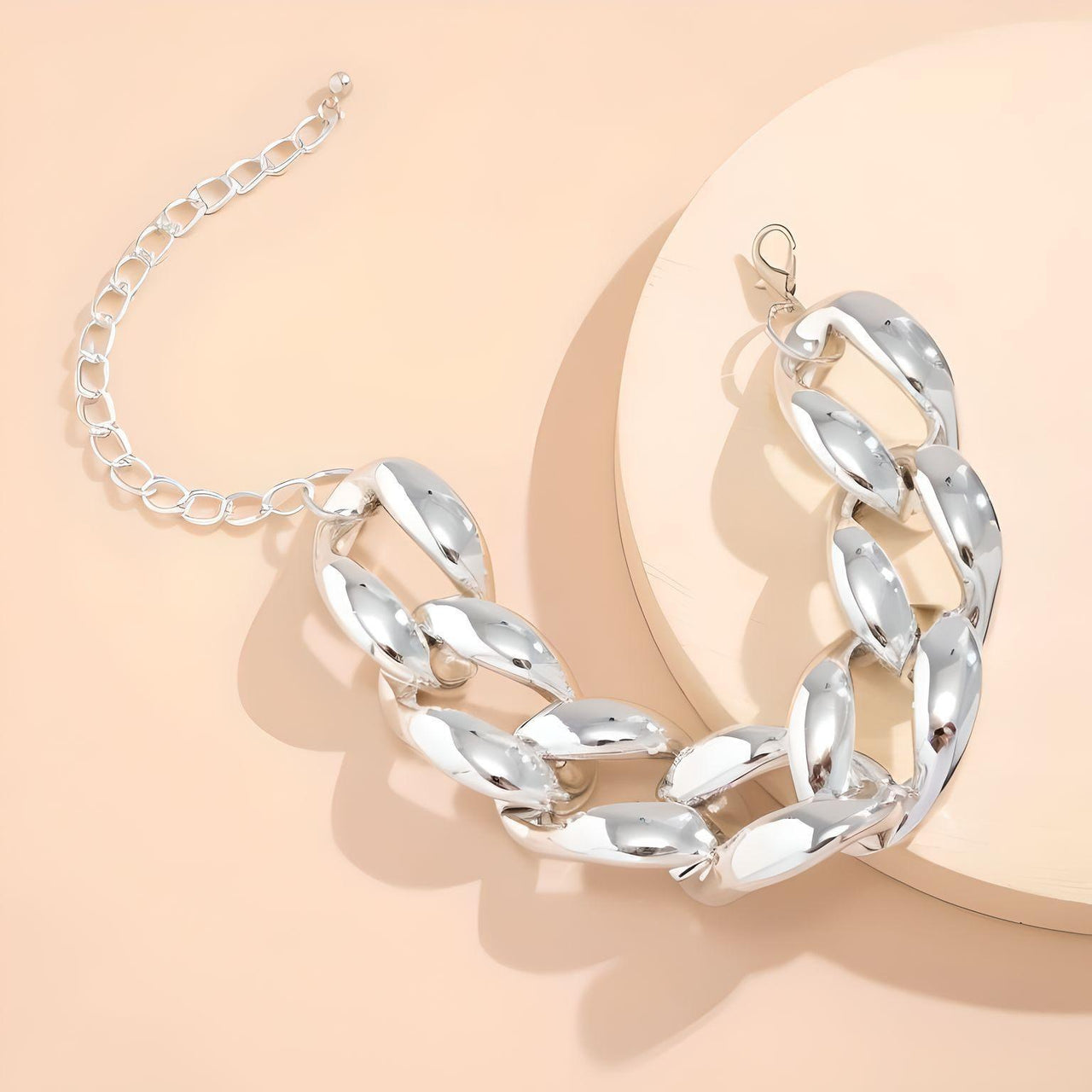 Thick Chain Short Exaggerated Choker Necklace For Women Trendy Statement Collar On The Neck Accessories Fashion Jewelry, Drestiny, Necklaces, Gender_Women, Gold, Silver, United States, USA, Canada, Australia, New Zealand, United Kingdom, UK, Thick chain choker, statement chain necklace, Chunky choker necklace, Oversized chain choker, silver thick chain choker, shopdrestiny.com
