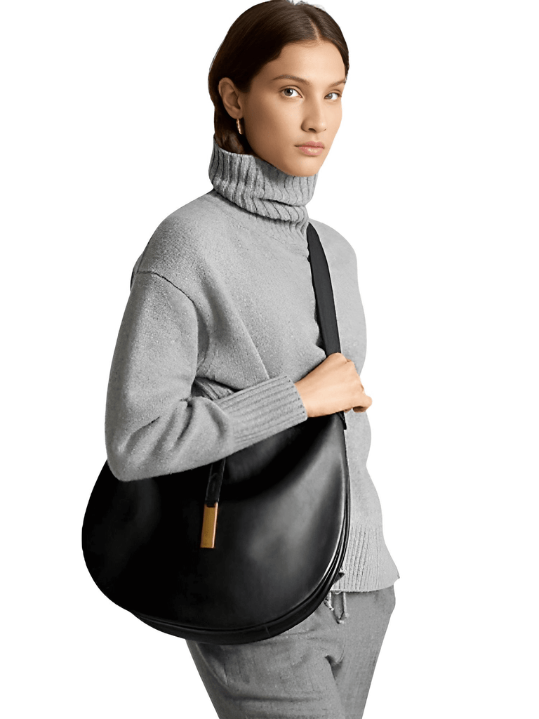 Large Capacity Retro Black Shoulder Bag Women's Fashion