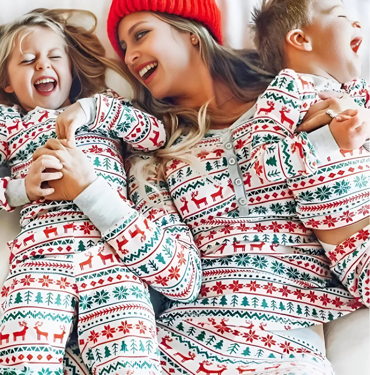Matching Family Christmas Pajamas Set Mom Daughter Dad Son Matching Outfits Cute All Over Print Boys Girls Pjs