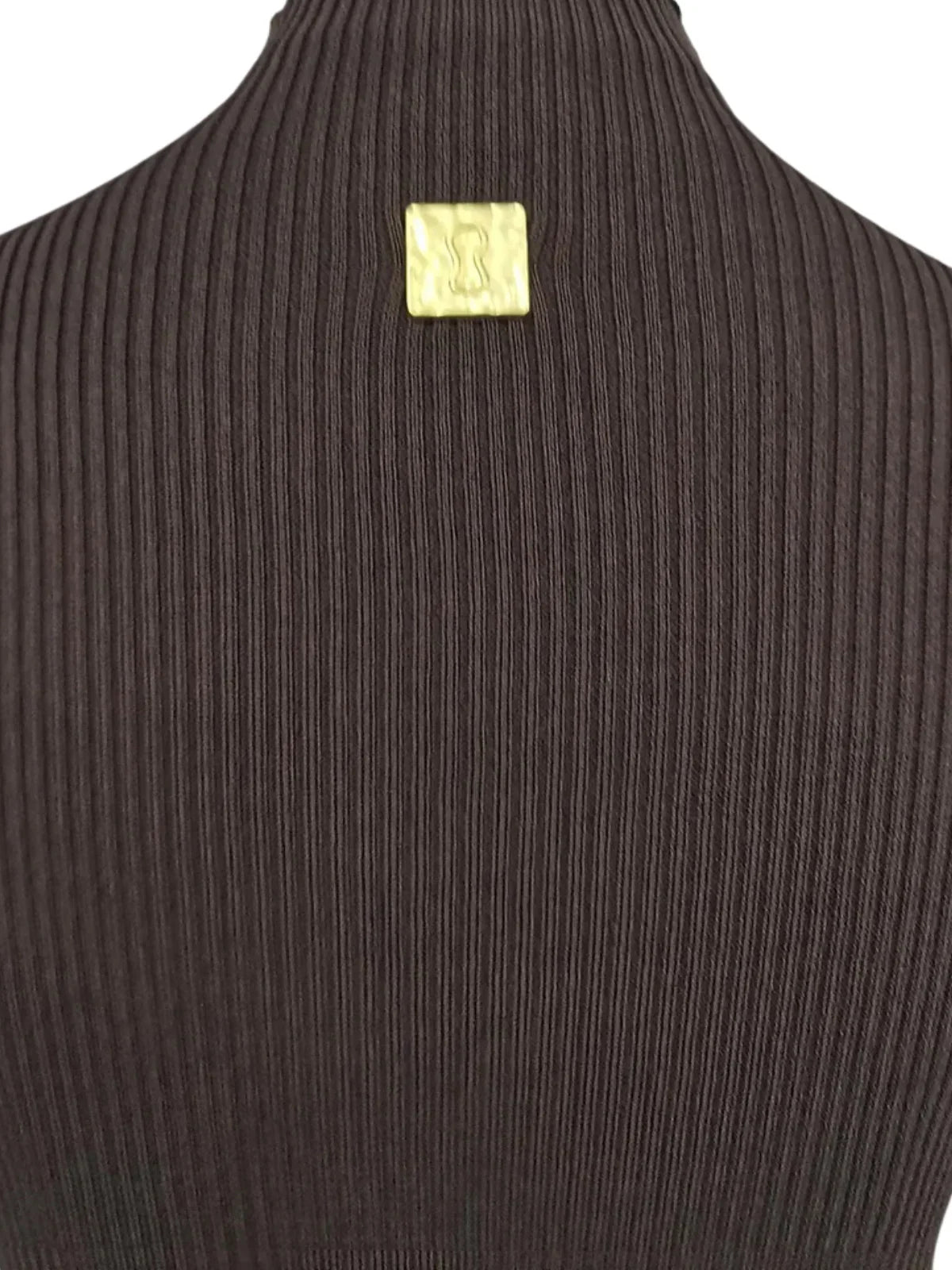 Brown ribbed sweater with a gold tag on a white background